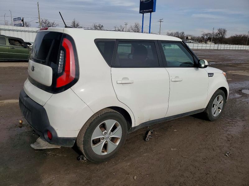 Photo 3 from auction – 2016 KIA SOUL with VIN KNDJN2A22G7398718