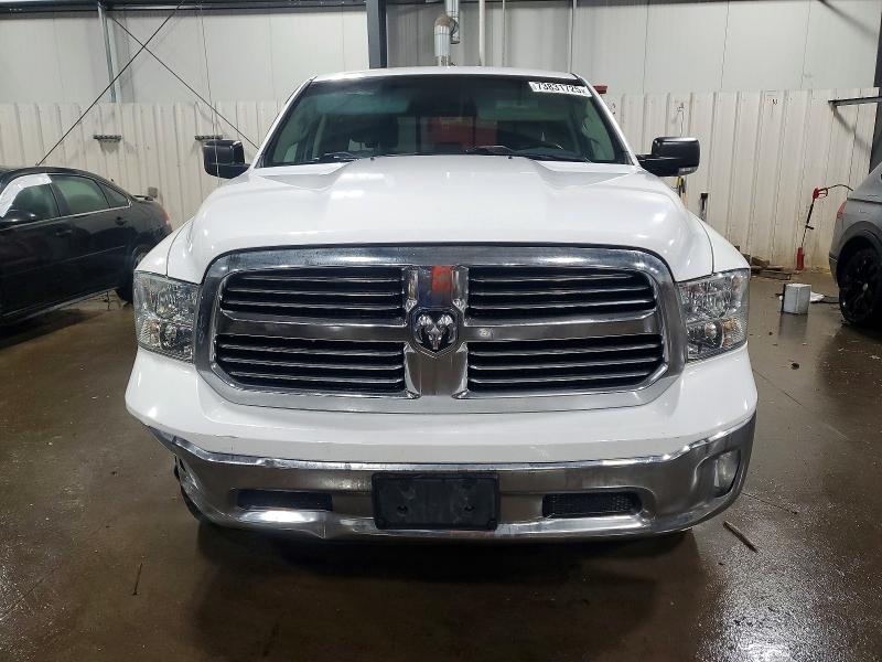 Photo 5 from auction – 2016 RAM 1500 SLT with VIN 1C6RR7GT4GS245170