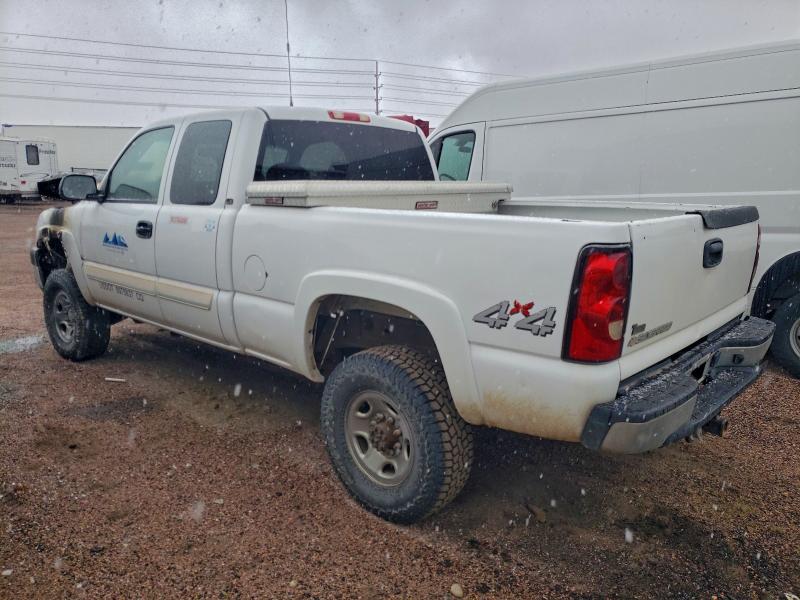 Photo 2 from auction – 2006 CHEVROLET SILVERADO with VIN 1GCHK29U56E215433