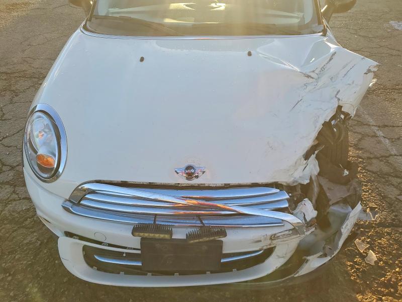 Photo 11 from auction – 2013 MINI COOPER with VIN WMWSU3C53DT681469
