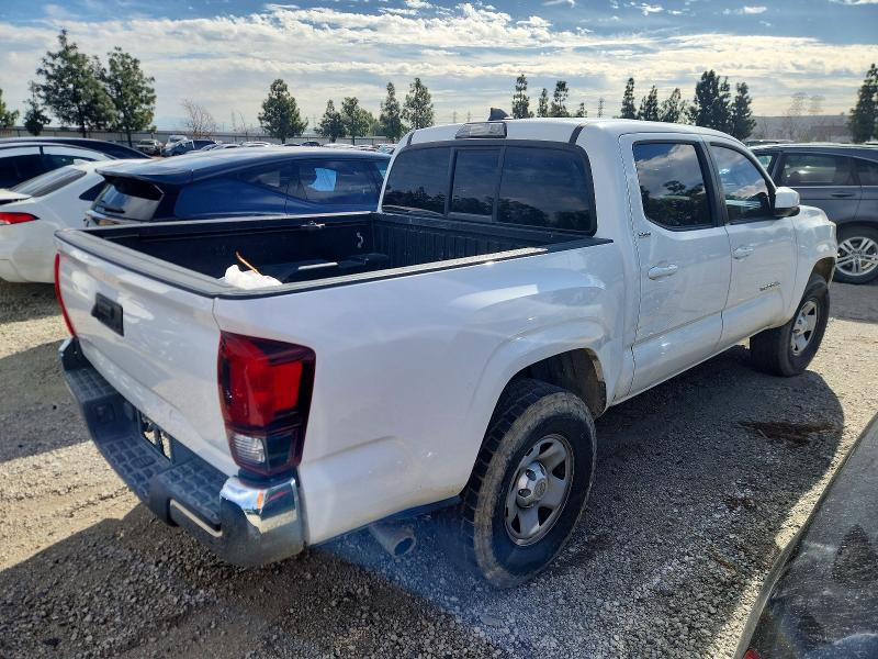 Photo 3 from auction – 2018 TOYOTA TACOMA with VIN 5TFAX5GN6JX118707