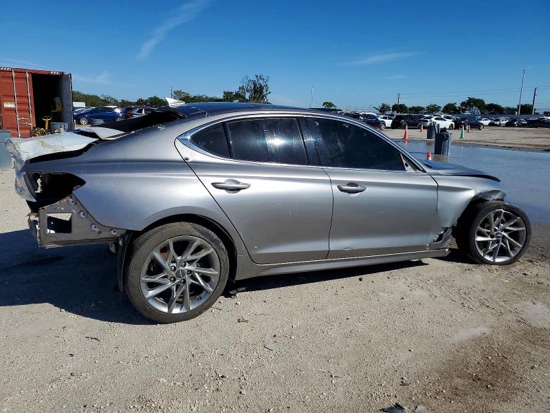 Photo 3 from auction – 2022 GENESIS G70 BASE with VIN KMTG34TA6NU093254