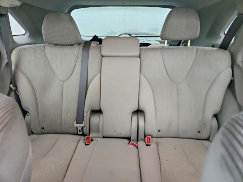 Photo 10 from auction – 2010 TOYOTA VENZA with VIN 4T3ZA3BB6AU030556