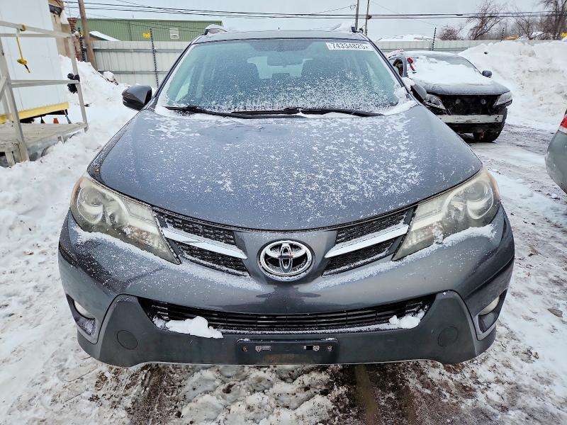 Photo 5 from auction – 2014 TOYOTA RAV4 XLE with VIN JTMRFREV3ED049515