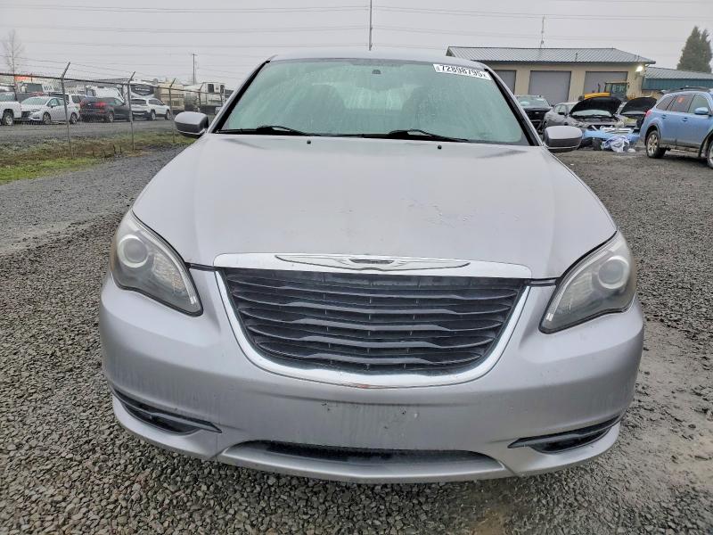 Photo 5 from auction – 2013 CHRYSLER 200 TOURIN with VIN 1C3CCBBB3DN569999