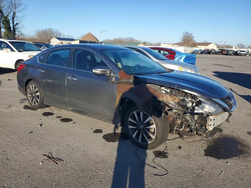 Photo 4 from auction – 2016 NISSAN ALTIMA 2.5 with VIN 1N4AL3AP0GC131338
