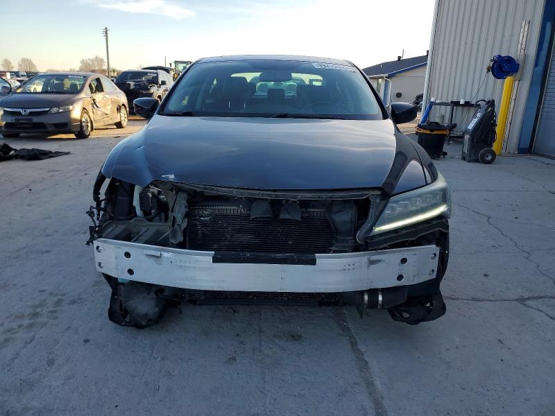 Photo 5 from auction – 2016 ACURA ILX BASE W with VIN 19UDE2F33GA023746