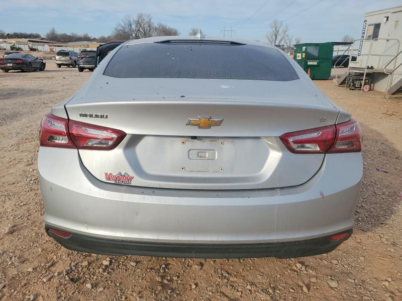 Photo 6 from auction – 2020 CHEVROLET MALIBU with VIN 1G1ZD5ST2LF041739