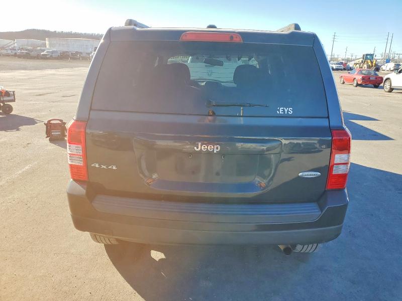 Photo 6 from auction – 2014 JEEP PATRIOT with VIN 1C4NJRFB3ED713801