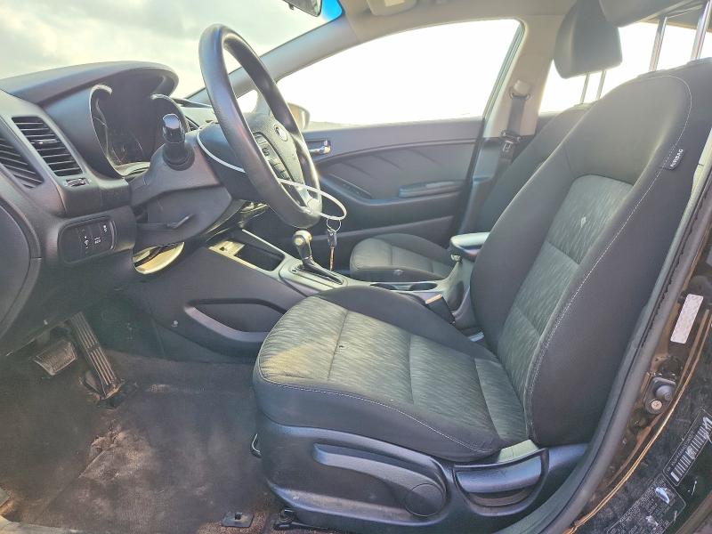 Photo 7 from auction – 2016 KIA FORTE with VIN KNAFK4A64G5593371