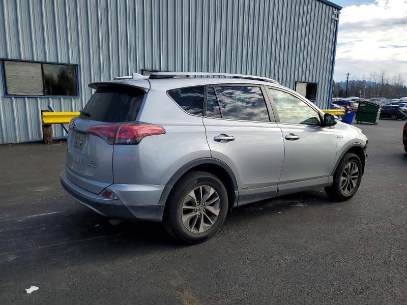 Photo 3 from auction – 2017 TOYOTA RAV4 HV LE with VIN JTMRJREV2HD149690