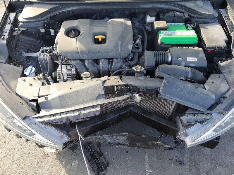 Photo 11 from auction – 2019 HYUNDAI ELANTRA with VIN 5NPD74LF4KH477248