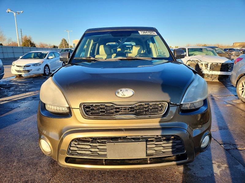 Photo 5 from auction – 2013 KIA SOUL with VIN KNDJT2A63D7520832