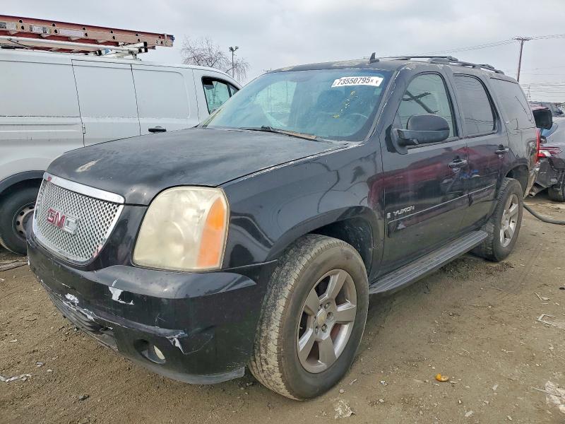 GMC YUKON 2008 with VIN 1GKFC13028J117074 - Photo from auction
