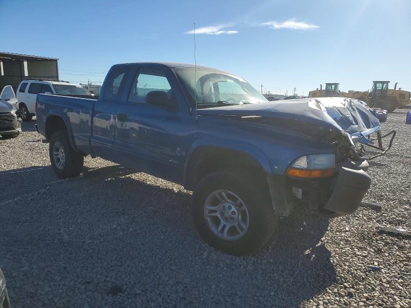 Photo 4 from auction – 2004 DODGE DAKOTA SXT with VIN 1D7HG12K64S746570