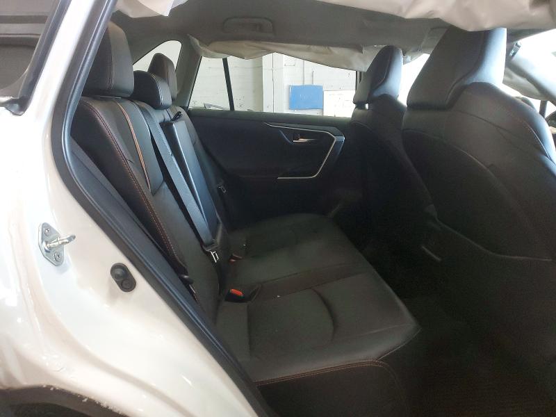 Photo 11 from auction – 2023 TOYOTA RAV4 ADVEN with VIN 2T3J1RFV7PW345024