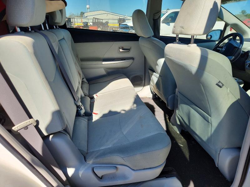 Photo 10 from auction – 2012 TOYOTA PRIUS V with VIN JTDZN3EU0C3042726