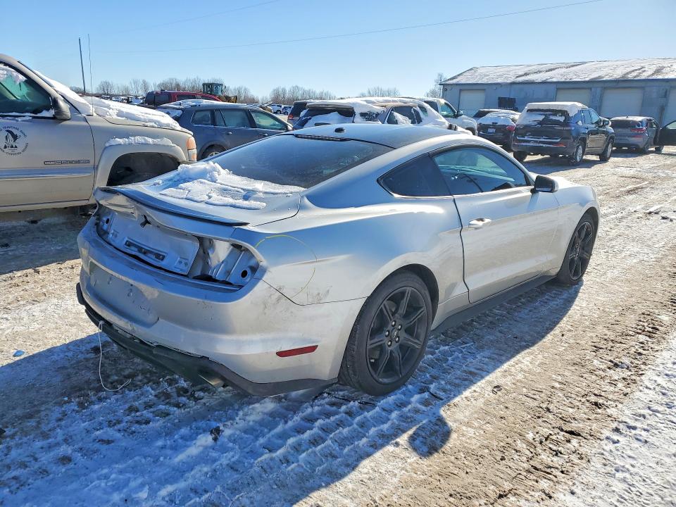 Photo 3 from auction – 2019 FORD MUSTANG with VIN 1FA6P8TH0K5129499