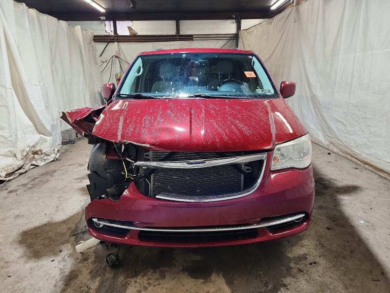 Photo 5 from auction – 2016 CHRYSLER TOWN & COU with VIN 2C4RC1BG4GR223110