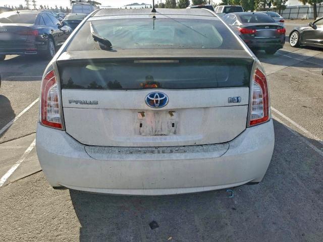 Photo 6 from auction – 2014 TOYOTA PRIUS with VIN JTDKN3DU5E0378802