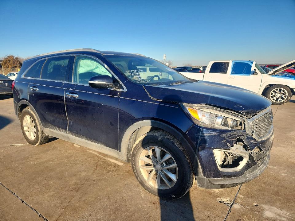 Photo 4 from auction – 2018 KIA SORENTO with VIN 5XYPG4A30JG413655