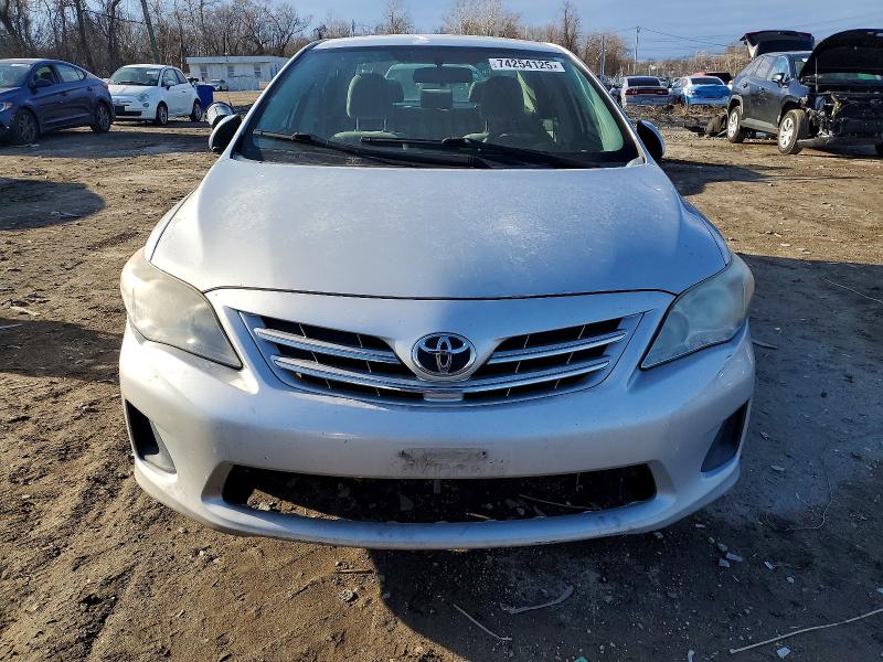 Foto 5 de la subasta – 2013 TOYOTA COROLLA BA con VIN 2T1BU4EE0DC064852