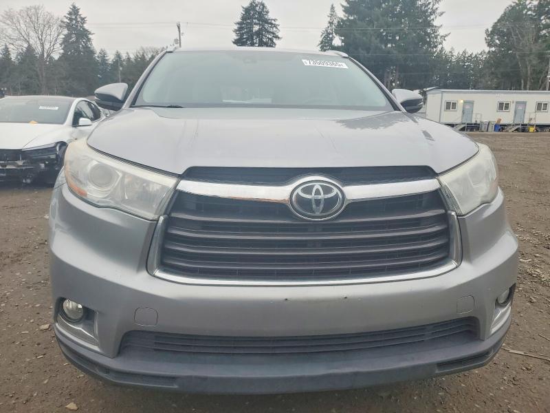 Фото 5 с аукциона – 2016 TOYOTA HIGHLANDER с VIN 5TDDKRFHXGS227720