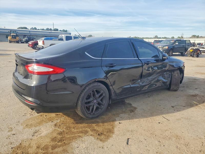Photo 3 from auction – 2016 FORD FUSION SE with VIN 3FA6P0H78GR349575