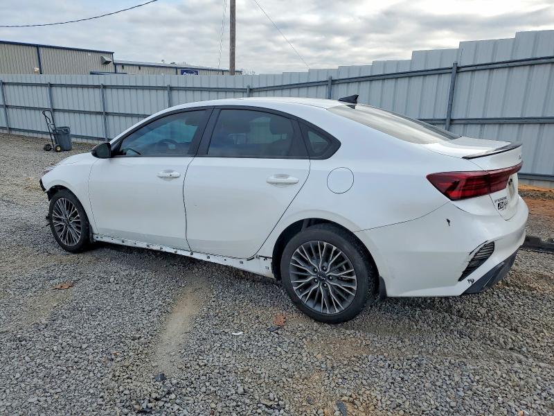 Photo 2 from auction – 2024 KIA FORTE with VIN 3KPF54AD5RE775547