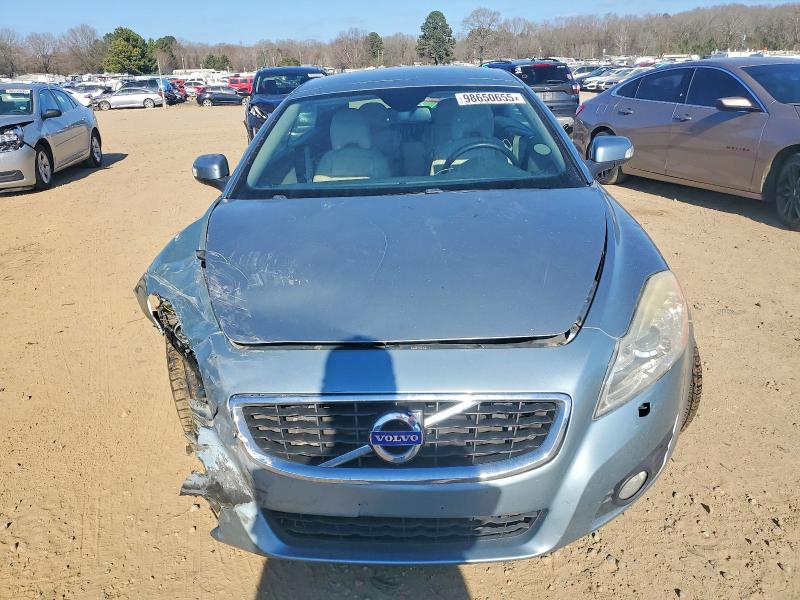 Photo 5 from auction – 2011 VOLVO C70 T5 with VIN YV1672MC3BJ117486
