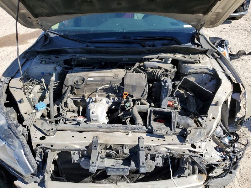 Photo 11 from auction – 2016 HONDA ACCORD with VIN 1HGCR2F75GA028045