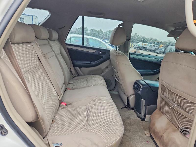 Photo 11 from auction – 2006 TOYOTA 4RUNNER SR with VIN JTEBU14R560102202