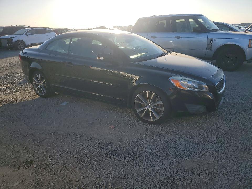 Photo 4 from auction – 2012 VOLVO C70 T5 with VIN YV1672MC9CJ127179