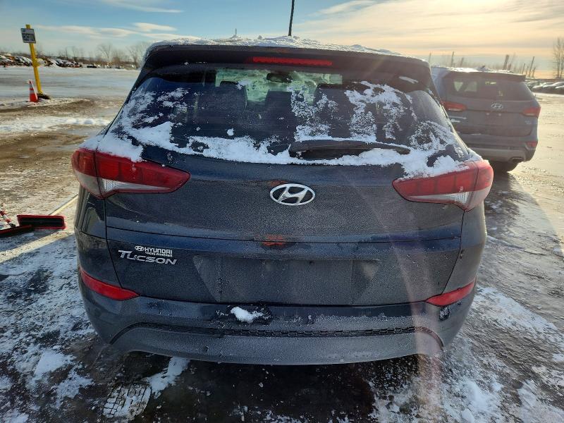 Photo 6 from auction – 2017 HYUNDAI TUCSON SE with VIN KM8J23A41HU394657