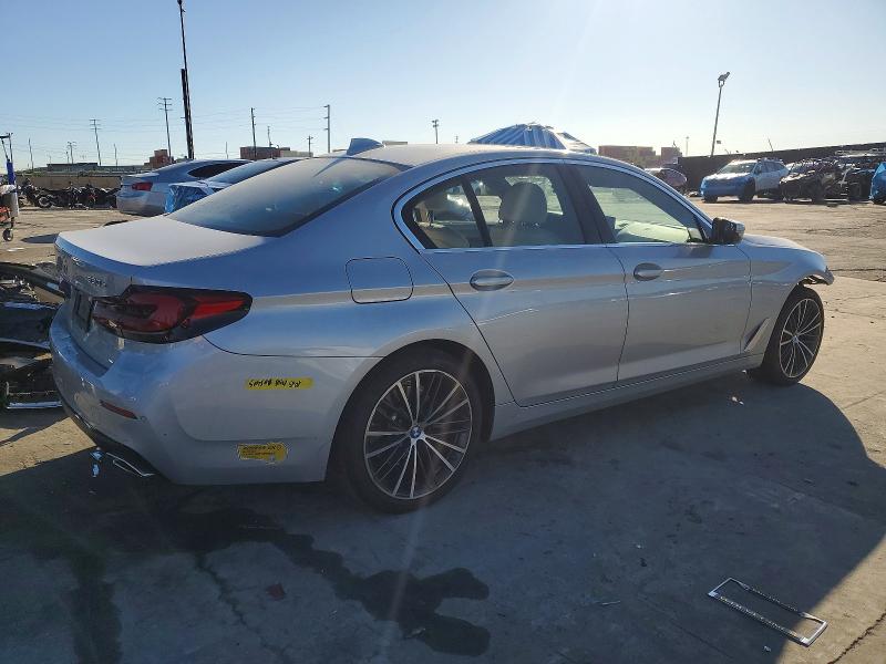 Photo 3 from auction – 2021 BMW 530E with VIN WBA13AG01MCG53206