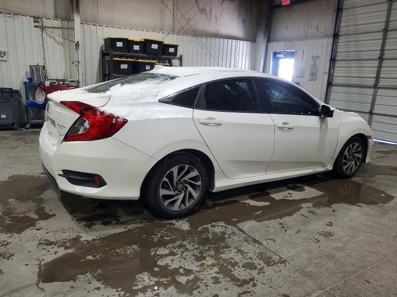 Photo 3 from auction – 2018 HONDA CIVIC with VIN 19XFC2F78JE044239