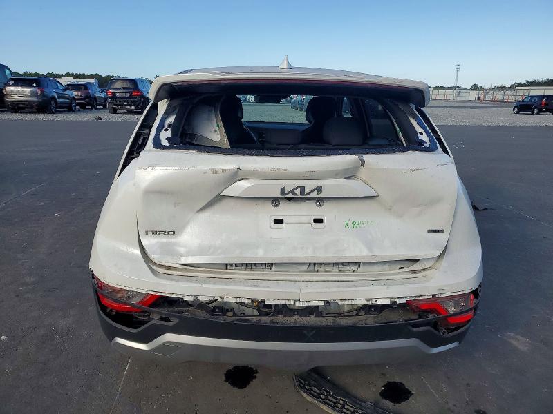 Photo 6 from auction – 2023 KIA NIRO LX with VIN KNDCP3LE0P5100307