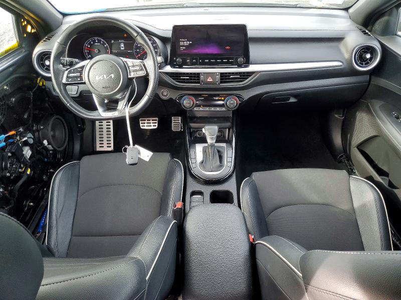 Photo 8 from auction – 2023 KIA FORTE GT L with VIN 3KPF54AD4PE569116