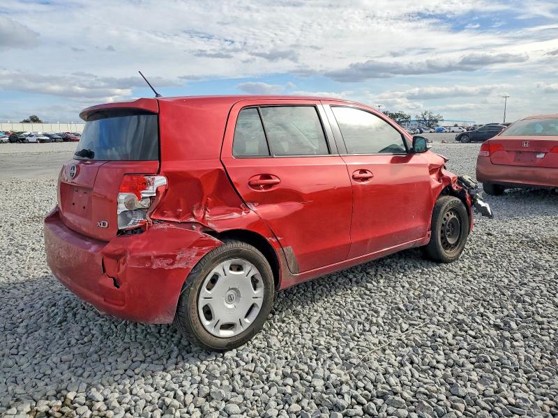 Photo 3 from auction – 2012 TOYOTA SCION XD with VIN JTKKU4B41C1017790