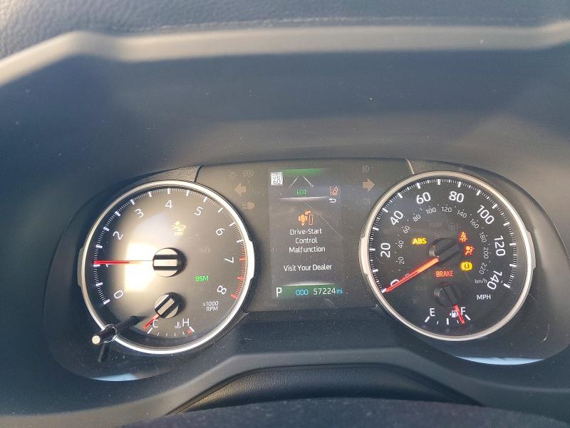 Photo 9 from auction – 2019 TOYOTA RAV4 XLE with VIN JTMW1RFV0KD033929
