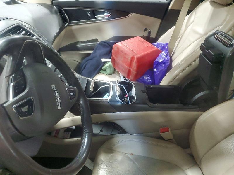 صورة رقم 8 من المزاد - 2016 LINCOLN MKX RESERV مع VIN 2LMTJ8LR3GBL67745