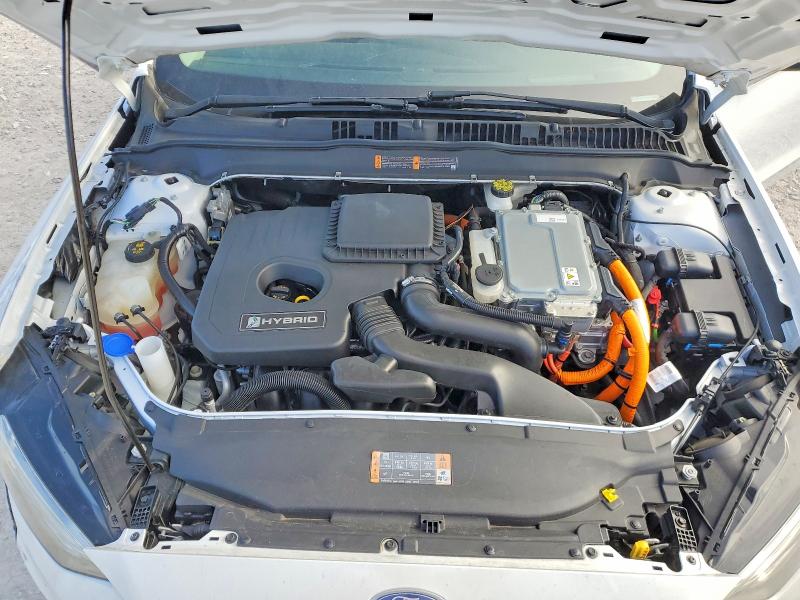Photo 11 from auction – 2019 FORD FUSION with VIN 3FA6P0LU7KR274728