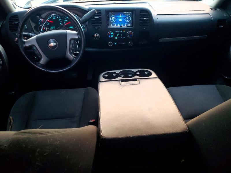 Photo 8 from auction – 2010 CHEVROLET SILVERADO with VIN 1GCSKSE35AZ117085