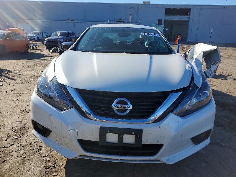 Photo 5 from auction – 2017 NISSAN ALTIMA 2.5 with VIN 1N4AL3AP3HC480950