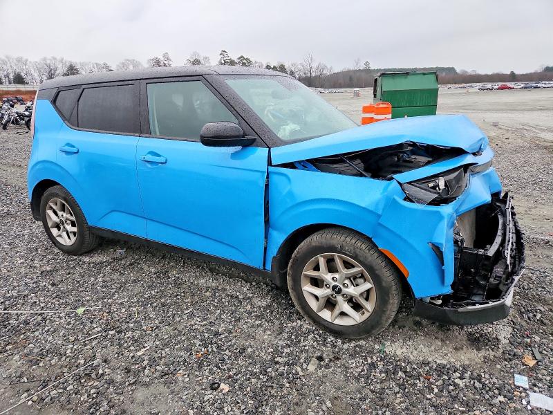 Photo 4 from auction – 2023 KIA SOUL LX with VIN KNDJ23AUXP7199769
