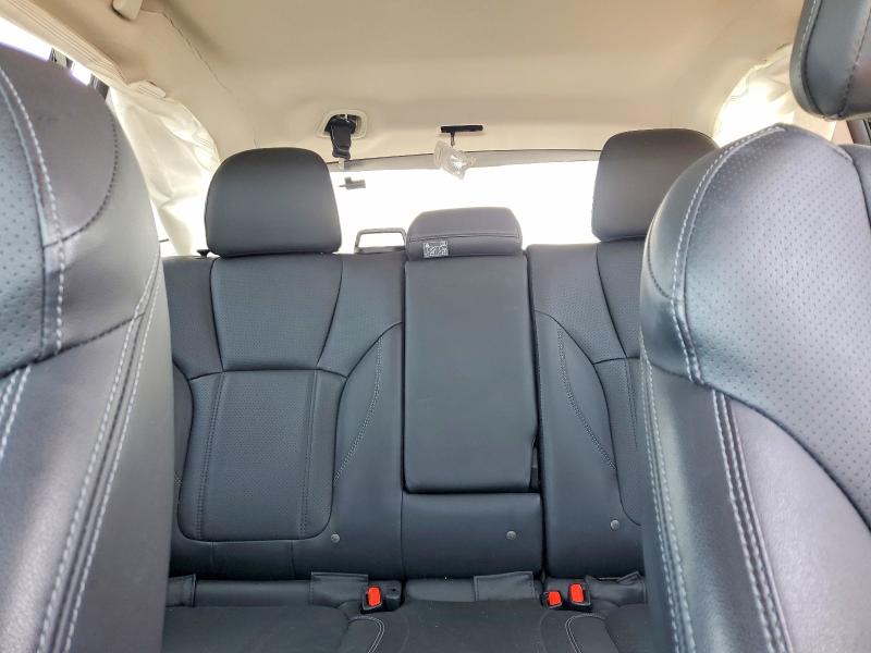 Photo 10 from auction – 2019 SUBARU FORESTER L with VIN JF2SKAUC1KH555817
