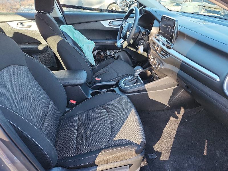 Photo 7 from auction – 2024 KIA FORTE with VIN 3KPF24AD8RE790391
