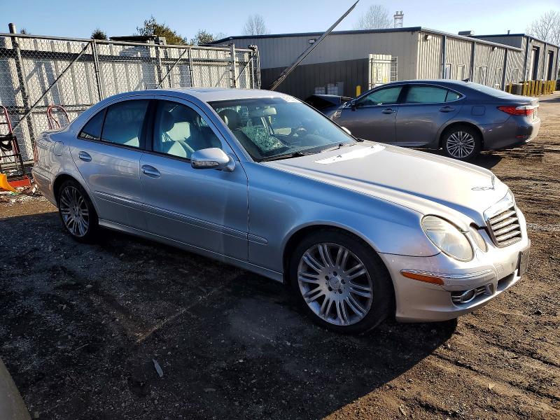 Photo 4 from auction – 2008 MERCEDES BENZ E with VIN WDBUF87X28B313664