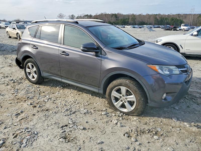 Photo 4 from auction – 2013 TOYOTA RAV4 XLE with VIN JTMWFREV7D5007716