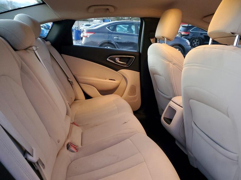 Photo 10 from auction – 2015 CHRYSLER 200 with VIN 1C3CCCAB1FN613041